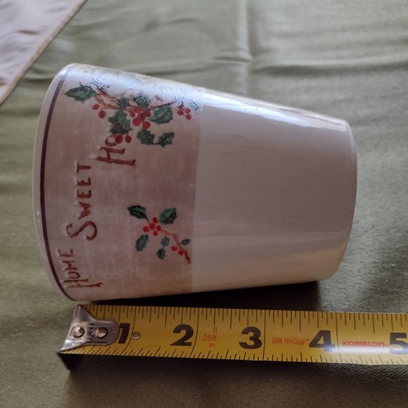 3rd set of 4. Dinnerware "Home Sweet Home" memories. Sold by individual sets. - Picture 10 of 16